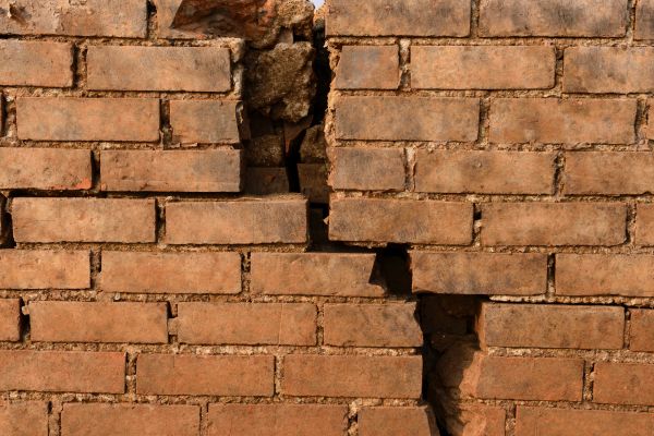 Broken Brick Repair in Lorain