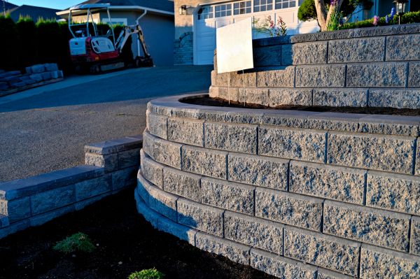 Stone Retaining Wall Repair in Lorain