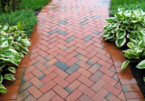 Brick Walkway Repair in Lorain