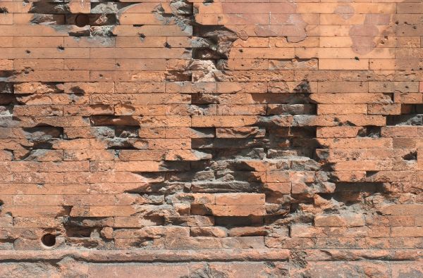 Damaged Brick Repair in Lorain