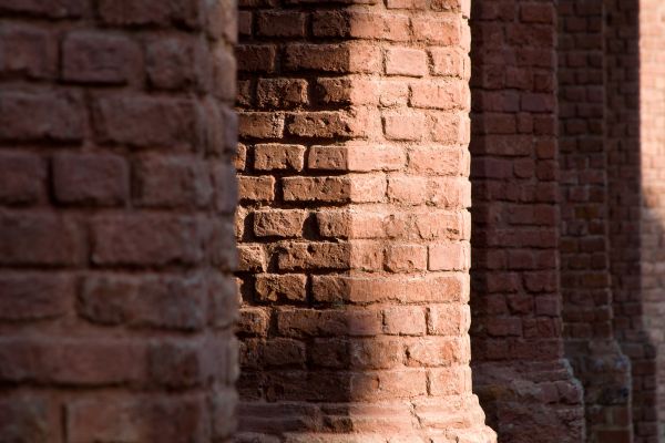 Brick Pillars Installation in Lorain